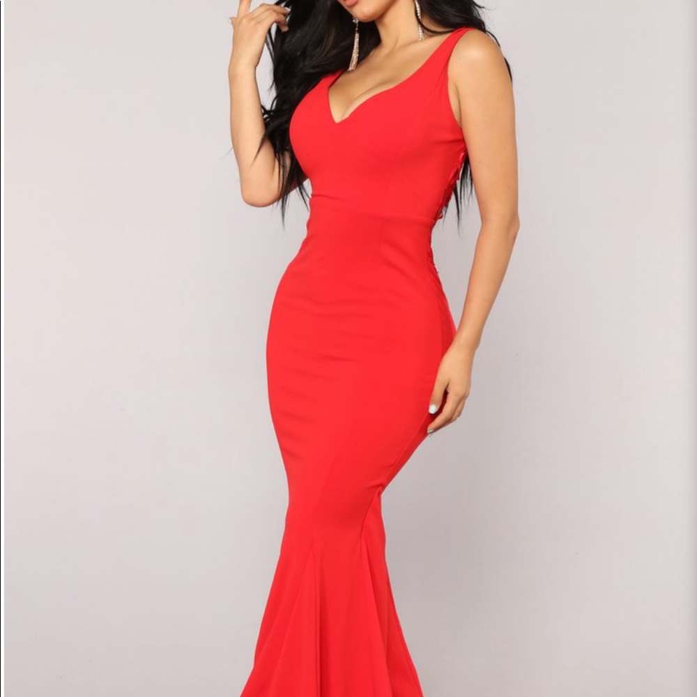 Fashion Nova “Sometime Around Midnight” dress